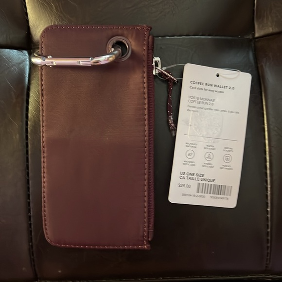 NWT ATHLETA COFFEE RUN WALLET 2.0 Maroon - Picture 2 of 2